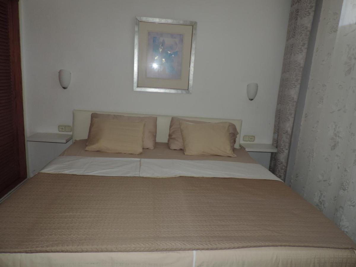 אדחה Apartment-Hotel Altamira מראה חיצוני תמונה